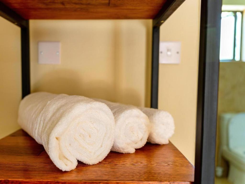The Shrub Lodge Victoria Falls Room photo